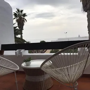 La Playita Primera Linea De Mar Puerto del Carmen (Lanzarote)